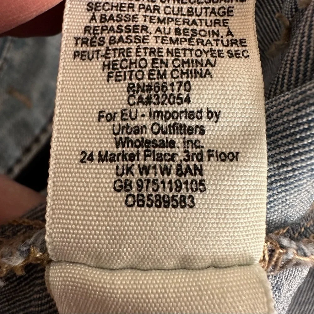 Free People just float on flare light wash jeans size 25